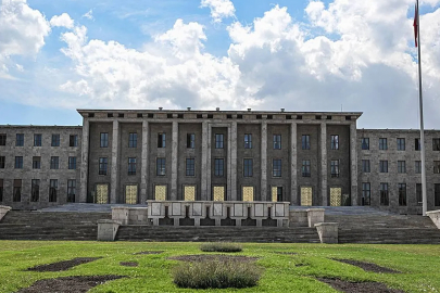 TBMM GENEL SEKRETERLİĞİ’NDEN TACİZ İDDİALARINA AÇIKLAMA