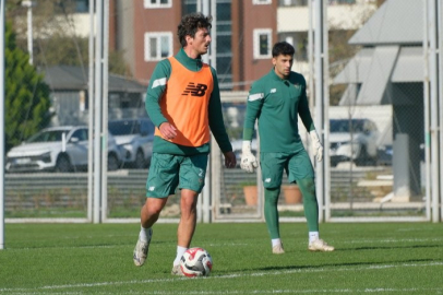 BURSASPOR, ALİAĞA FK MAÇINA HAZIRLANIYOR