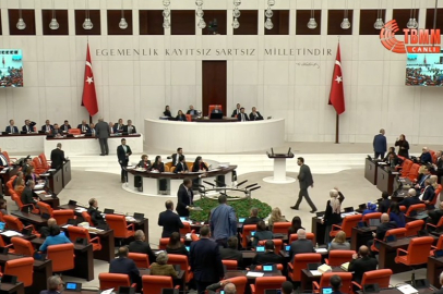 TBMM’DE BÜTÇE GÖRÜŞMELERİNDE “MEZARDA RAKI” GERGİNLİĞİ