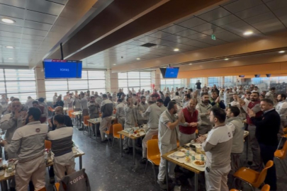 TOFAŞ’TA İŞÇİLER ZAM VE İYİLEŞTİRME TALEBİYLE EYLEMDE