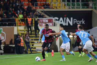 TRABZONSPOR SAHASINDA ALANYASPOR’A 1-0 YENİLDİ