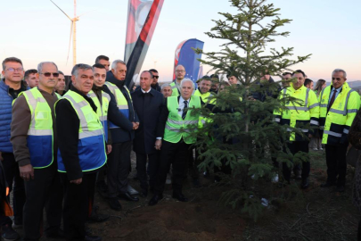 YENİDEN YEŞİL BURSA İÇİN 15 BİN 28 FİDAN TOPRAKLA BULUŞTU