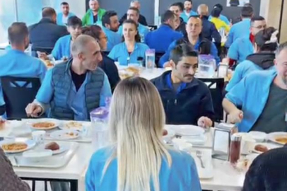 BURSA'DA İŞÇİLERİN ÇATAL-KAŞIK EYLEMİ BÜYÜYOR