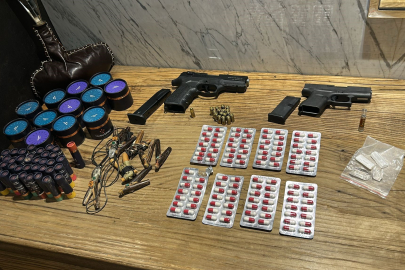 ÜNLÜ İSİMLERE YÖNELİK UYUŞTURUCU SORUŞTURMASINDA 8 GÖZALTI