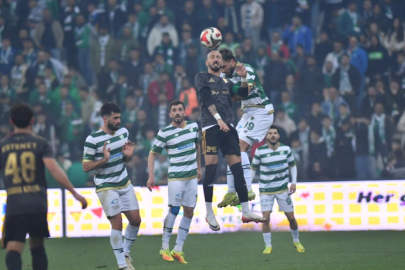 BURSASPOR ALİAĞA FK MAÇINDA GOL ÇIKMADI