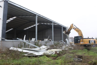 NİLÜFER'DE KAÇAK YAPIYLA MÜCADELE SÜRÜYOR