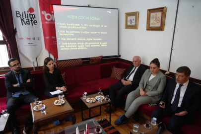 İLAHİYATÇI PROFESÖR: EŞCİNSEL EVLİLİKLER AİLEYİ ZAYIFLATIYOR