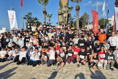 BODRUM’DA BÜYÜK ATATÜRK KOŞUSU’NA YOĞUN KATILIM