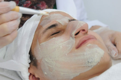 BURSA’DA CİLT BAKIM ANALİZİ VAADİYLE İCRA TUZAĞI