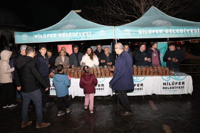 NİLÜFER BELEDİYESİ REGAİP KANDİLİ’NDE VATANDAŞLARLA BULUŞTU