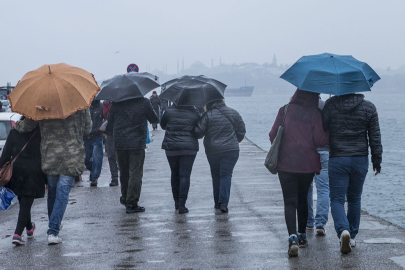 AKOM İSTANBUL İÇİN İZLANDA SOĞUKLARI UYARISI YAPTI