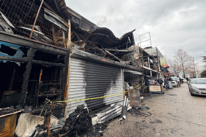 ARKADAŞINI ZİYARETE GİTTİ, ALEVLERİN ARASINDA CAN VERDİ