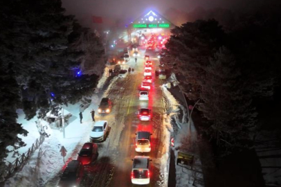BURSA'DA KAR YAĞDI, ULUDAĞ'A AKIN BAŞLADI