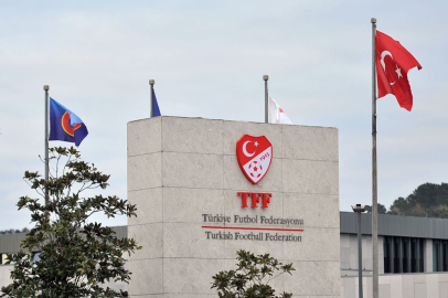 BAHİS SORUŞTURMASI DERİNLEŞTİ: HAKEMLER İÇİN KRİTİK KARAR