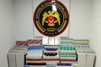 BURSA’DA BİNLERCE RUHSATSIZ İLAÇ ELE GEÇİRİLDİ