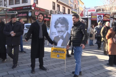 BURSA’DA FERDİ TAYFUR İÇİN DUYGUSAL ANMA
