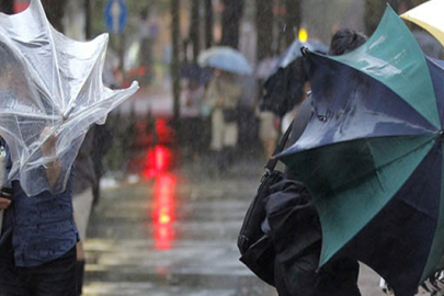 AKOM’DAN İSTANBUL İÇİN KUVVETLİ LODOS UYARISI