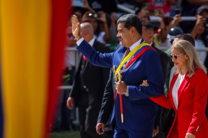 VENEZUELA DEVLET BAŞKANI MADURO VE EŞİ NEREDE?