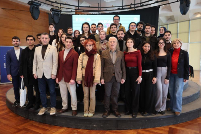 BAŞKAN BOZBEY GENÇLERLE KAHVALTIDA BULUŞTU