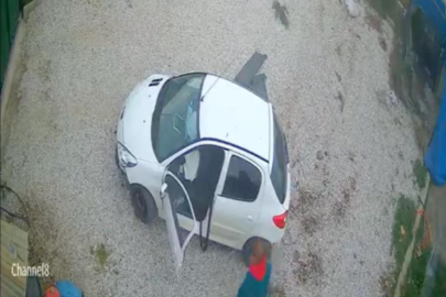 BURSA'DA KONTROLDEN ÇIKAN ARAÇ HOBİ BAHÇESİNE DALDI