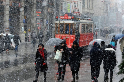 İSTANBUL VALİLİĞİ OKULLAR İÇİN 1 GÜN TATİL KARARI ALDI