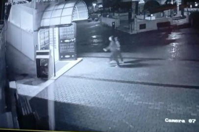 BURSA'DA KOCA DAYAĞINDAN KAÇIP, CAMİYE SIĞINDI