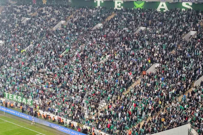 BURSASPOR TARAFTARI BİR HAFTA DAHA TRİBÜNE HASRET