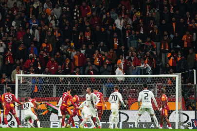 GALATASARAY LİDERLİK YOLUNDA EVİNDE YARA ALDI