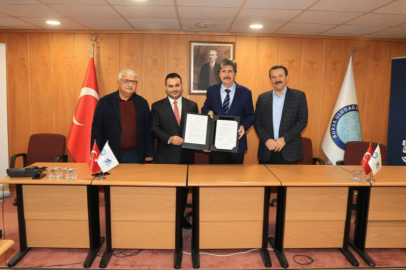 BURSA'DA GELECEĞİN MÜHENDİSLERİNE BURS DESTEĞİ