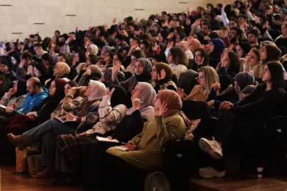 BURSA BÜYÜKŞEHİR BELEDİYESİ GENÇLERİ KPSS’YE HAZIRLIYOR