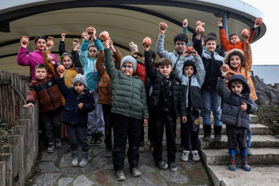 BURSA’DA ÇOCUKLAR ARKEOLOJİYİ KAZI YAPARAK ÖĞRENDİ