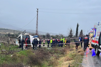 MESAİYE GİDEN MEMURLAR ÜZÜM BAĞINA UÇTU