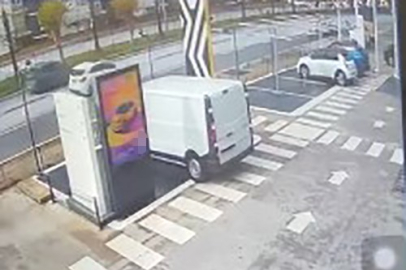 ALANYA’DA ÖLÜMLÜ MOTOSİKLET KAZASI KAMERADA