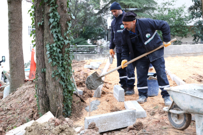 OSMANGAZİ BELEDİYESİ’NDEN PARKLAR İÇİN YENİLEME ÇALIŞMASI