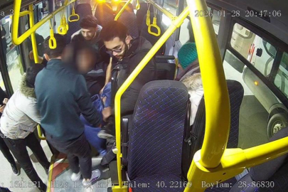 BURSA'DA HALK OTOBÜSÜNDE ZAMANLA YARIŞ