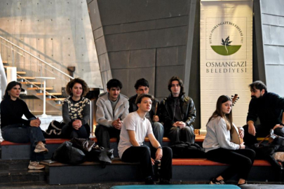 OSMANGAZİ BELEDİYESİ’NDEN GENÇLERE MÜZİK ŞÖLENİ