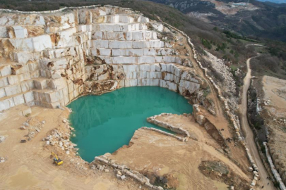 BURSA'DA KÖYLÜLER SU KAYNAĞI İÇİN AYAKLANDI