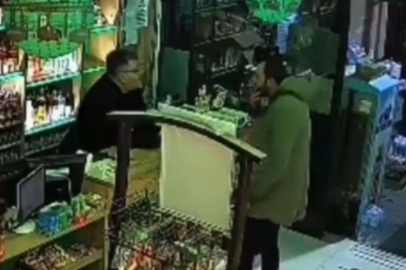 BURSA'DA MARKETTE PARA ÜSTÜ KAVGASI