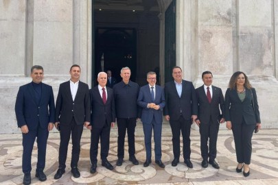 BOZBEY, AVRUPA'NIN TARİHİ KENT UYGULAMALARINI İNCELEDİ