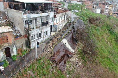 SAĞANAK SONRASI OKUL YOLU ÇÖKTÜ: MAHALLEYİ PANİK SARDI