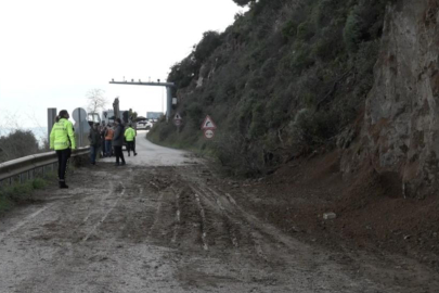 BURSA'DA HEYELAN BÖLGESİ TEMİZLENDİ, YOL AÇILDI