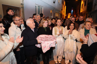 BAŞKAN BOZBEY SAHURDA ARNAVUT BÖREĞİ GELENEĞİNE KATILDI