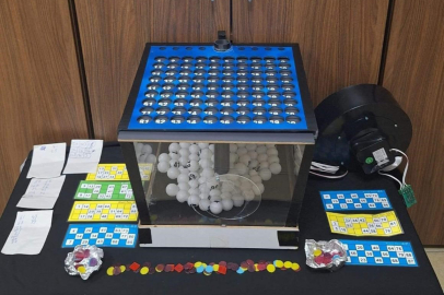 BURSA'DA SUÇ ÜSTÜ: TOMBALA VE KUMAR MAKİNELERİNE EL KONULDU