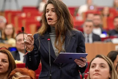 LAL DENİZLİ'NİN UYUŞTURUCU TESTİNİN SONUCU BELLİ OLDU