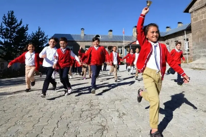 ARA TATİL KALDIRILIYOR MU? ANKETTE ÇARPICI SONUÇ
