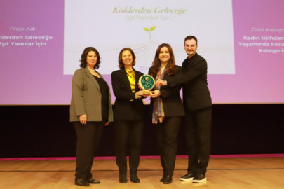 BURSA'DA YEŞİM'E KADIN DOSTU MARKALAR FARKINDALIK ÖDÜLÜ