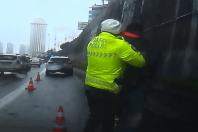 TRAFİK POLİSİ BU KEZ CEZA DEĞİL, HAYAT VERDİ