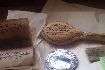 KIZ ARKADAŞINA BÜYÜ YAPTIRMAK İSTERKEN...