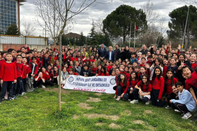 BURSA’NIN GELECEĞİ İÇİN 150 SELVİ FİDANI TOPRAKLA BULUŞTU