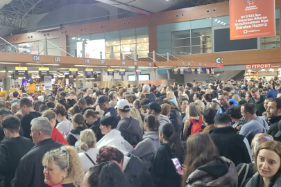 SABİHA GÖKÇEN’DE YOĞUN SİS: 127 SEFER İPTAL